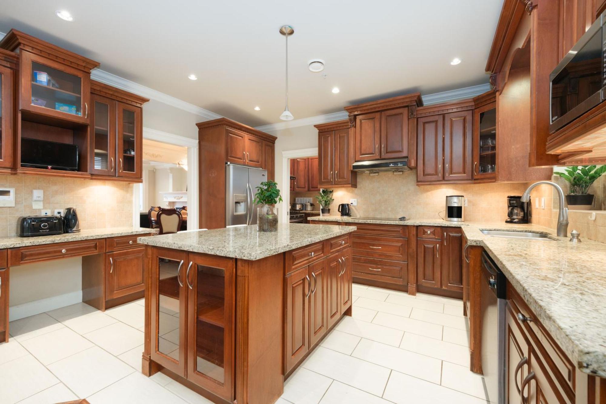 Cambie & 61St Ave Homestay فانكوفر المظهر الخارجي الصورة