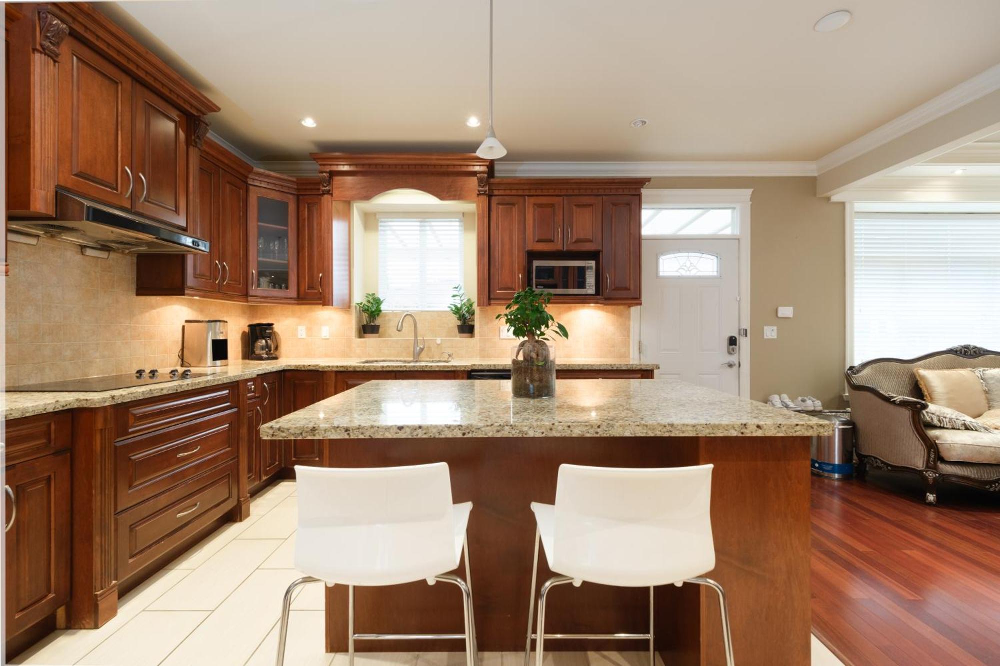 Cambie & 61St Ave Homestay فانكوفر المظهر الخارجي الصورة